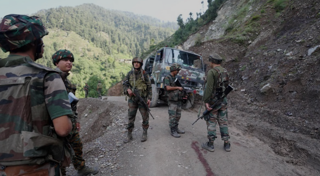 Massive Manhunt in Jammu and Kashmir: Man Arrested After Fleeing with Cop’s AK-47